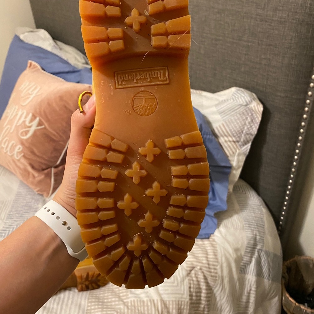 Timberlands - Picture 3 of 3